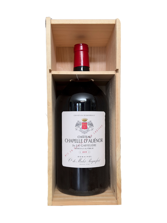 Bordeaux Rouge Superieur Double Magnum, Chapelle D'Alienor, Bordeaux, France, 2019